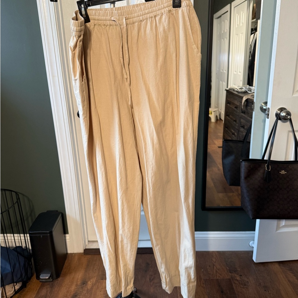 Women’s Tan linen Pants